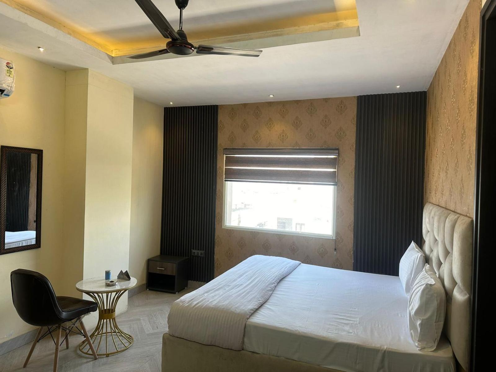 Hotel Kritika Большая Нойда Экстерьер фото